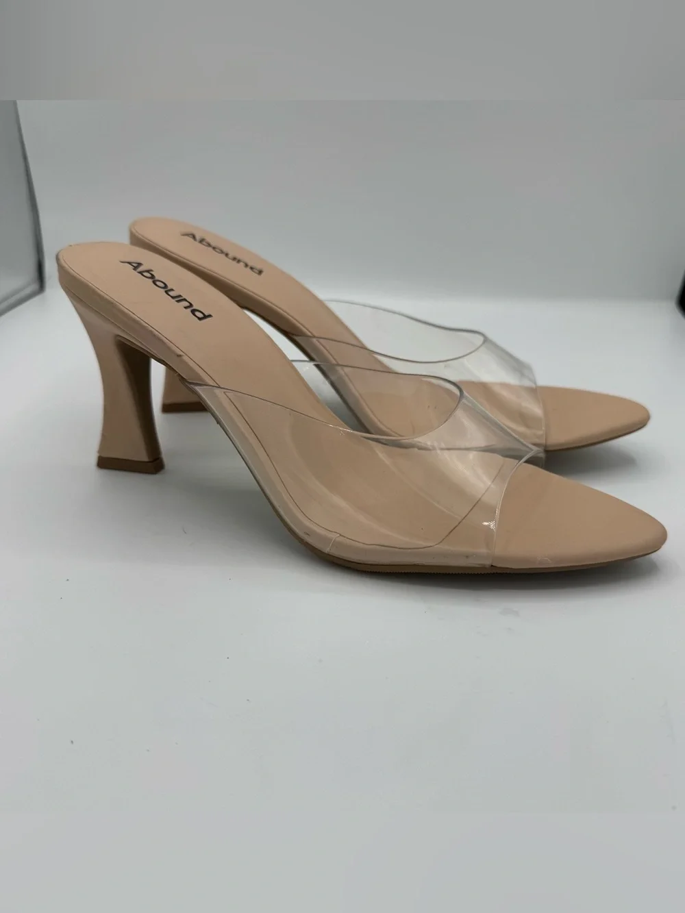 Abound sleek vintage stay